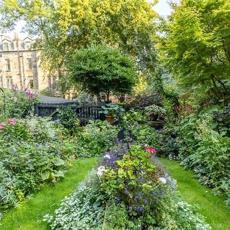 Beautiful Double Room In Idyllic West End Townhouse Glasgow Buitenkant foto