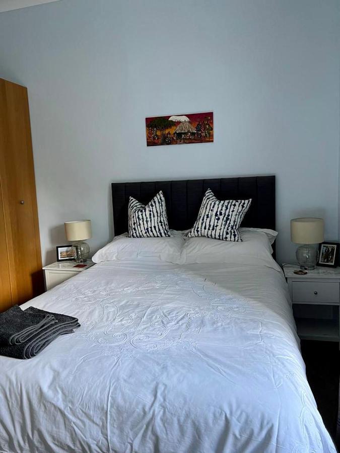 Beautiful Double Room In Idyllic West End Townhouse Glasgow Buitenkant foto