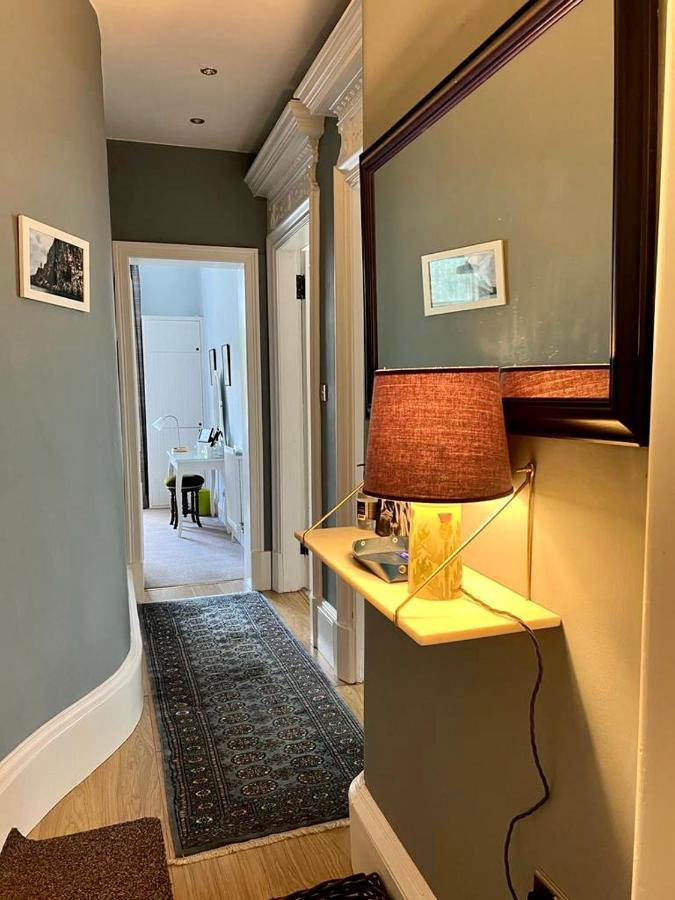 Beautiful Double Room In Idyllic West End Townhouse Glasgow Buitenkant foto